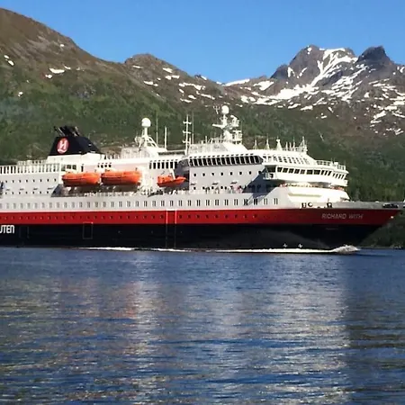 Lofoten And Vesteralen Kveldro
