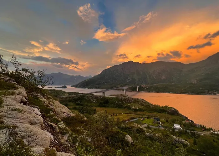 Lofoten And Vesteralen Kveldro *