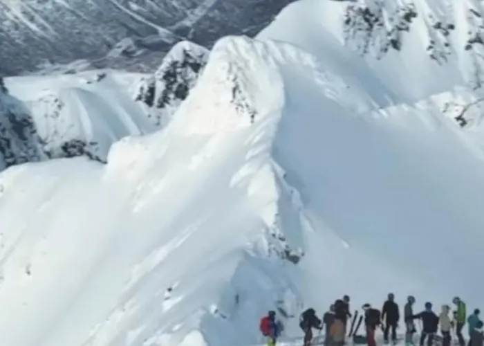 Lofoten And Vesteralen Kveldro * Myrland